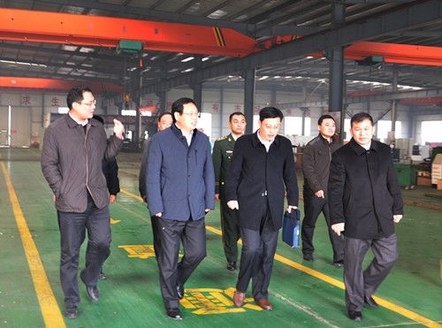 Deputy County Mayor Xu Yujin inspected our company